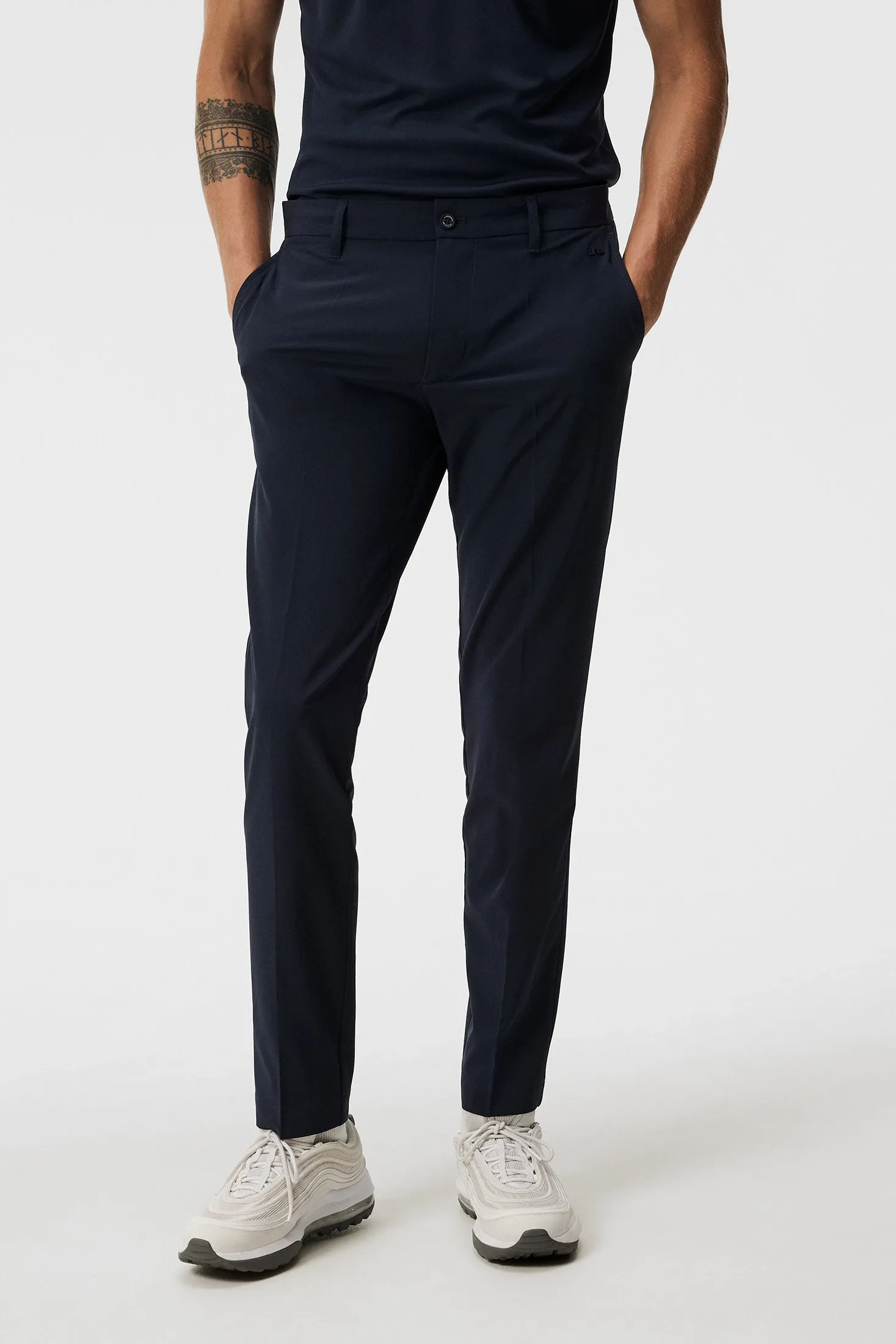 Neil Pant / JL Navy