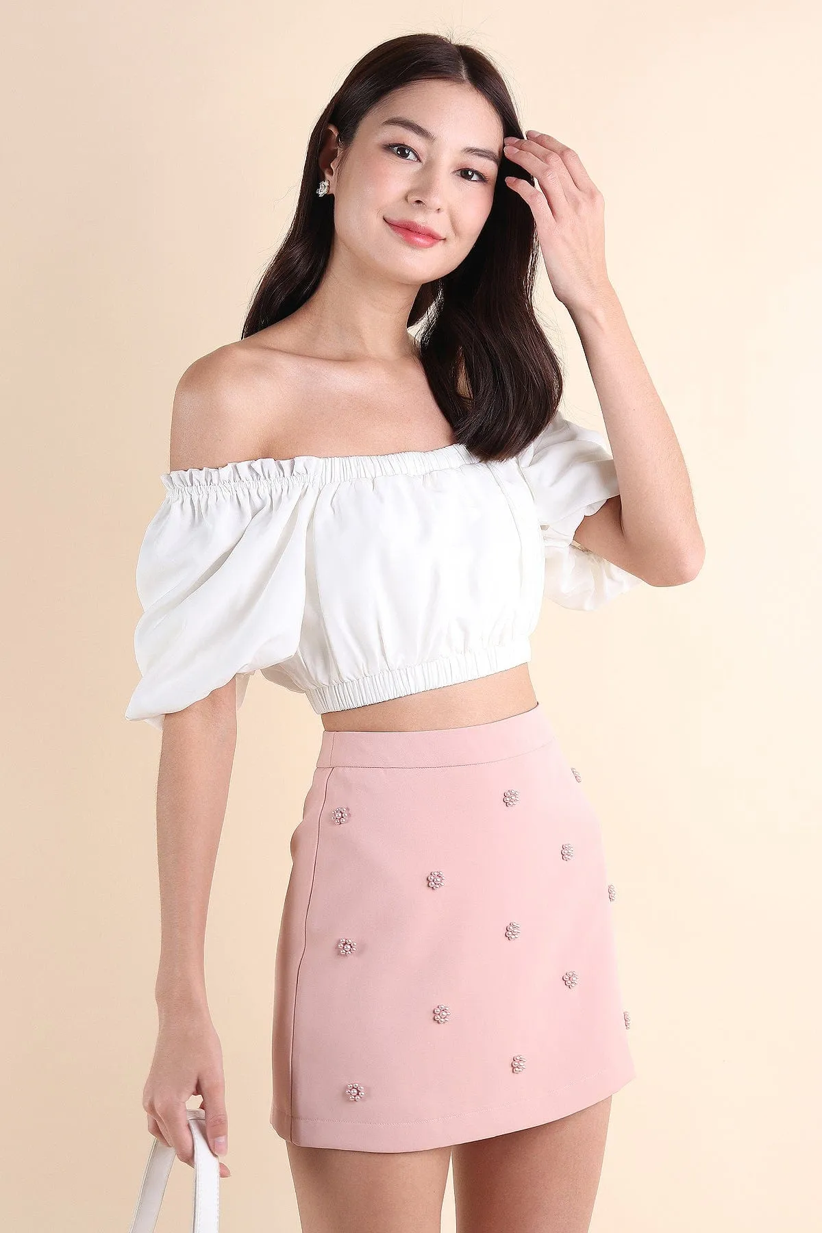 STARRY EMBELLISHED SKIRT IN PINK