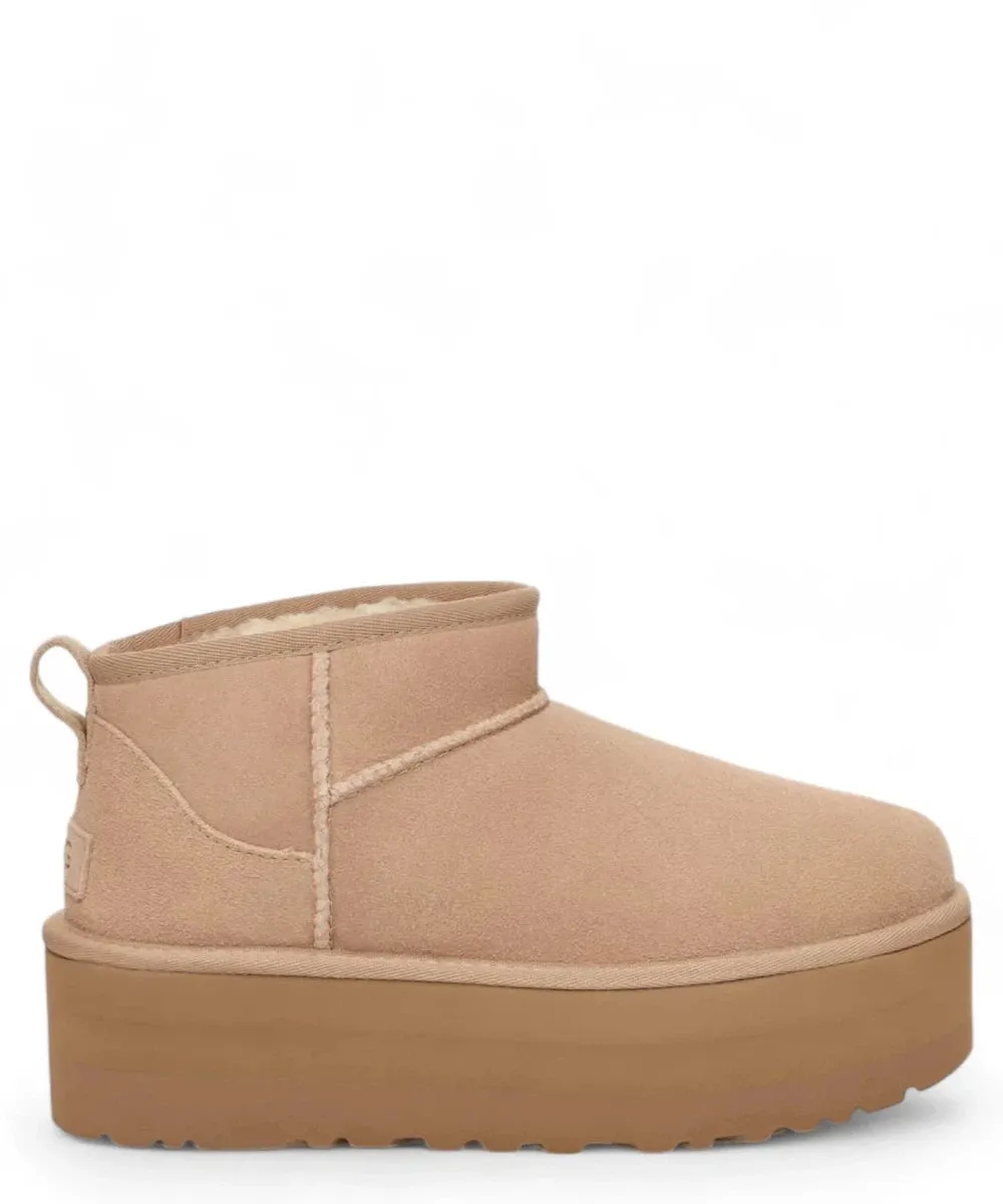 UGG Stivali Classic Ultra Mini con Plateau
