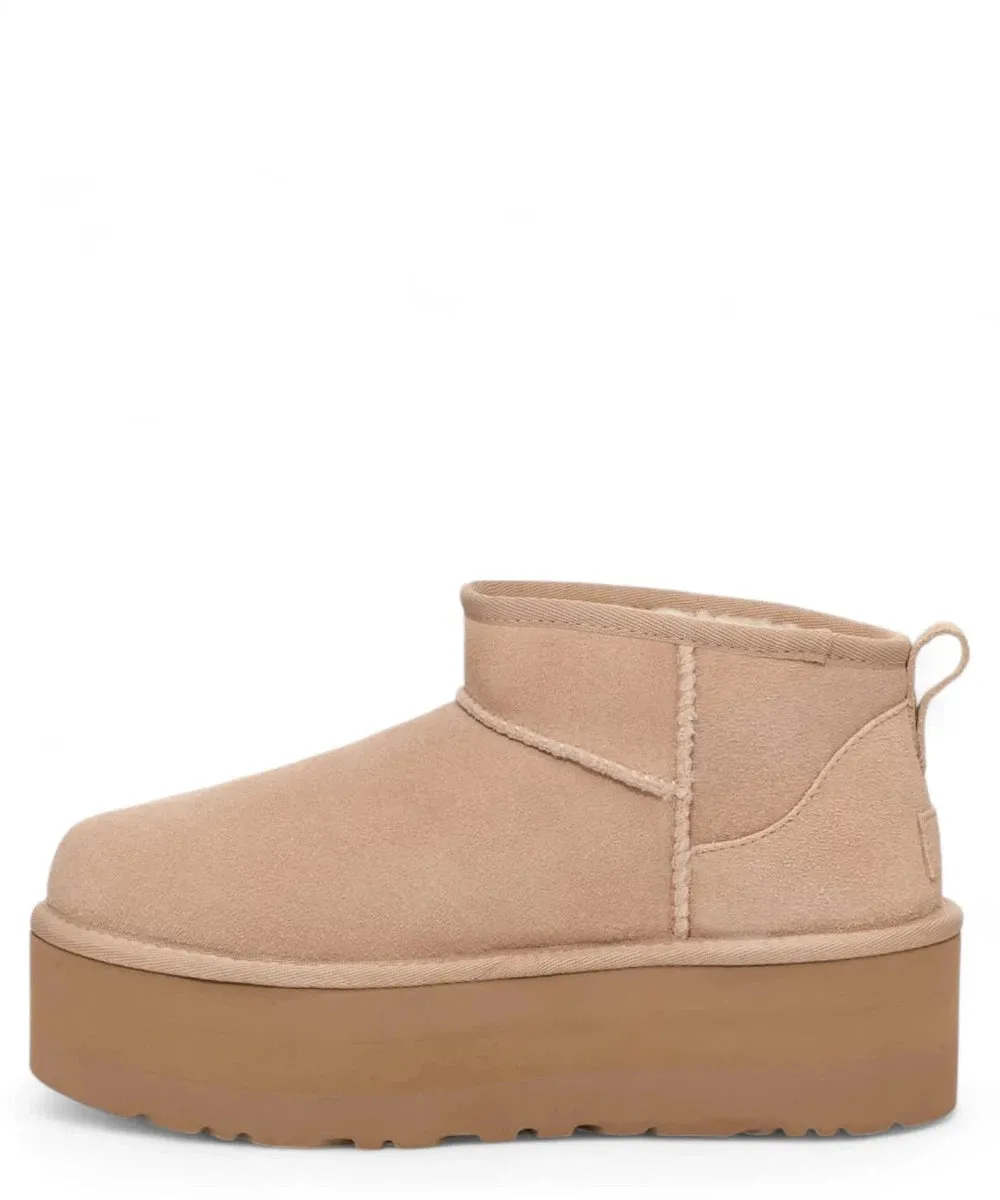 UGG Stivali Classic Ultra Mini con Plateau