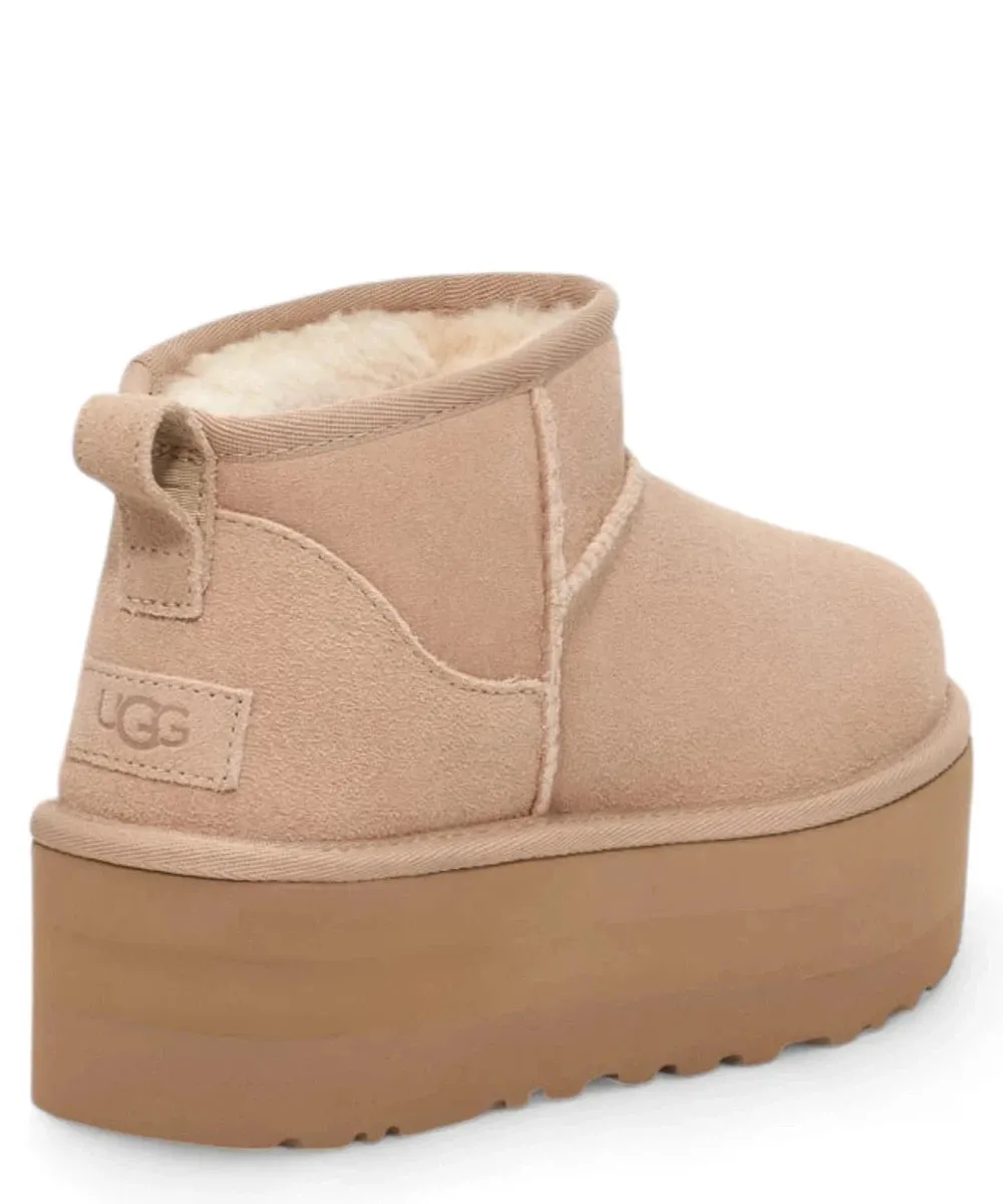 UGG Stivali Classic Ultra Mini con Plateau